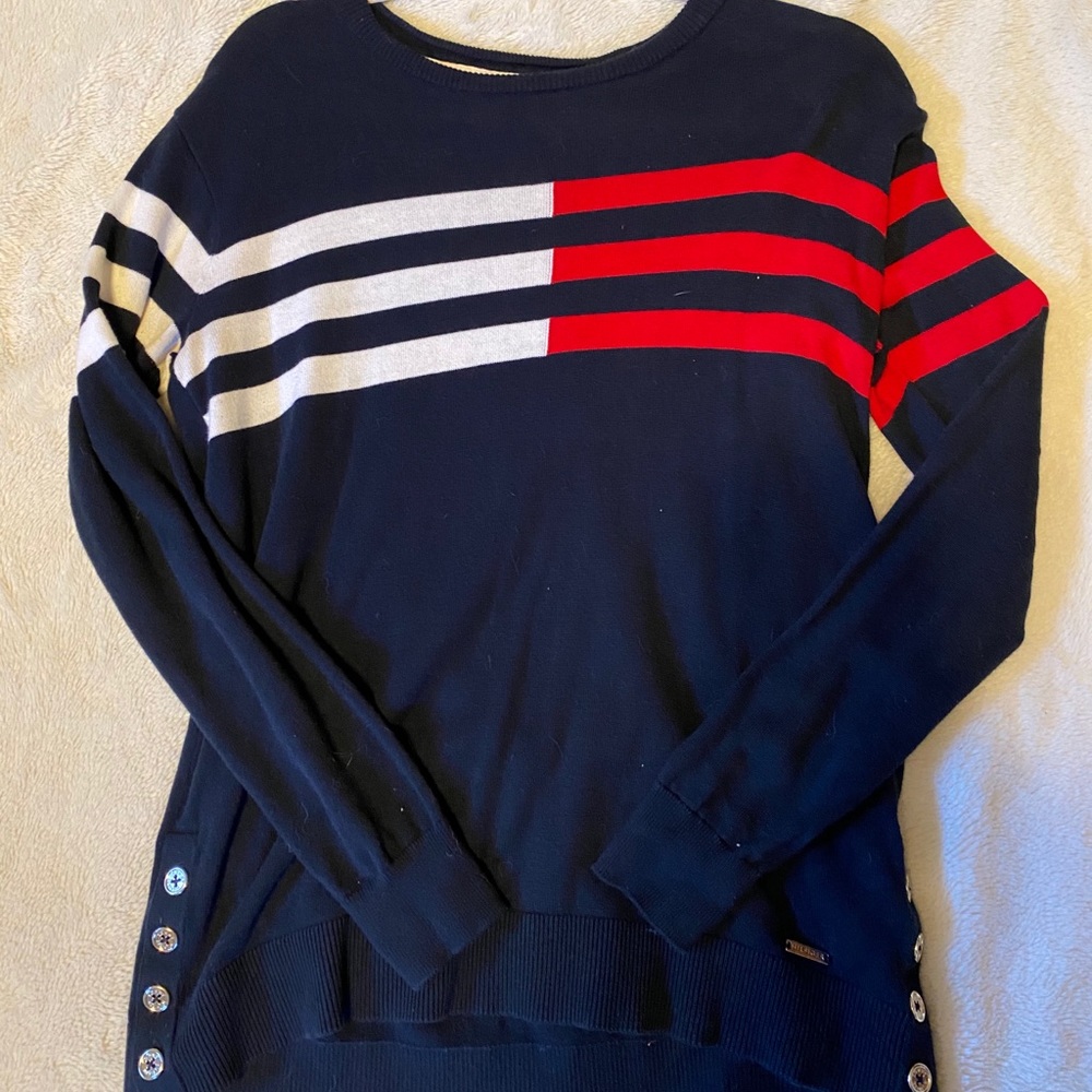 women’s/juniors Tommy Hilfiger navy sweater